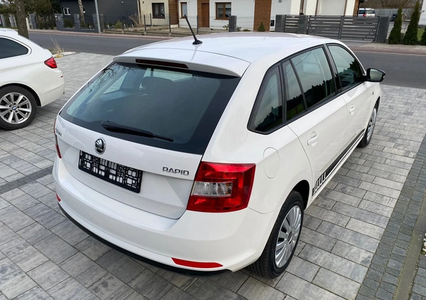 Skoda RAPID cena 31900 przebieg: 135000, rok produkcji 2015 z Jarocin małe 172